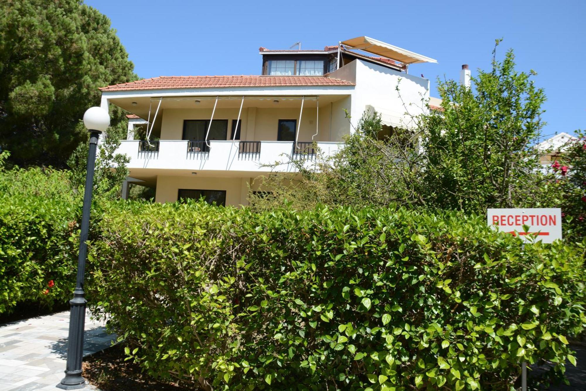 Niki 3* Lalyssos