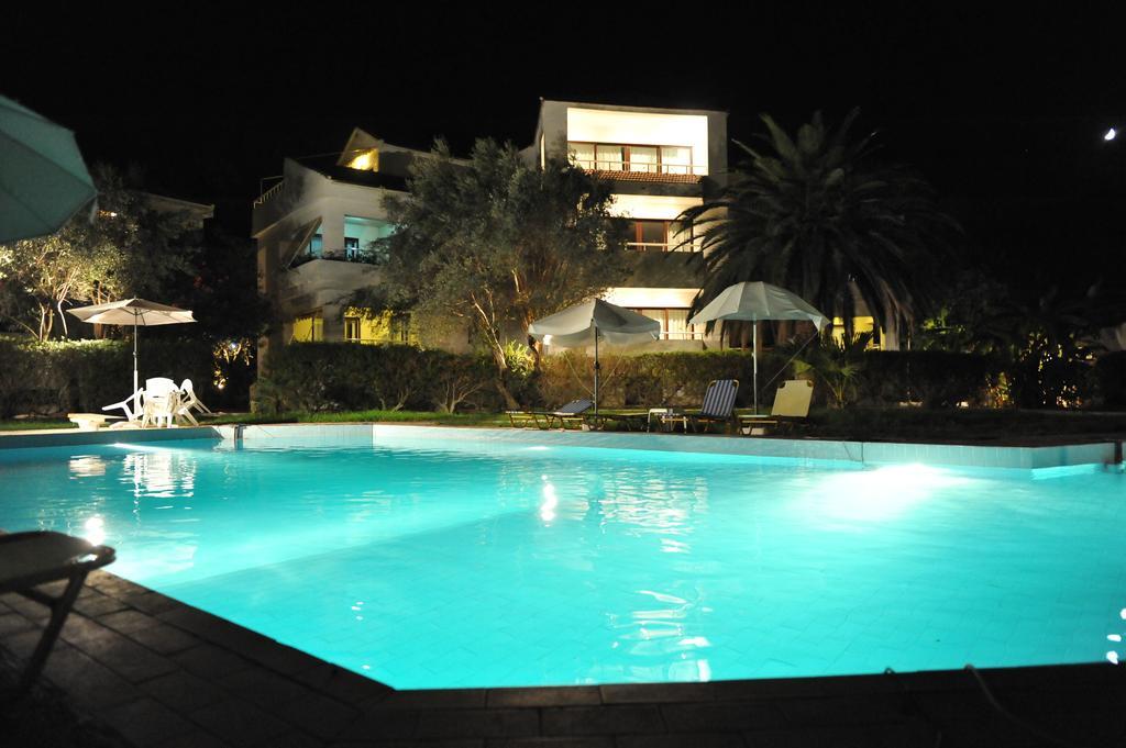 Niki Lejlighedshotel Lalyssos
